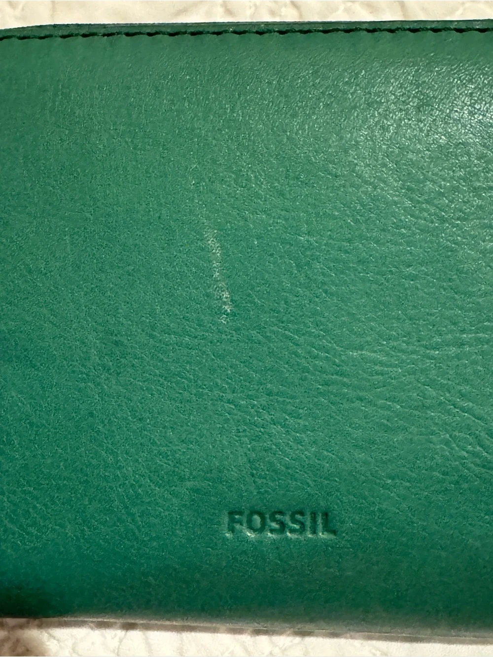 Fossil Logan RIFD Emerald Green Leather Zip Wallet with Gold Hardware